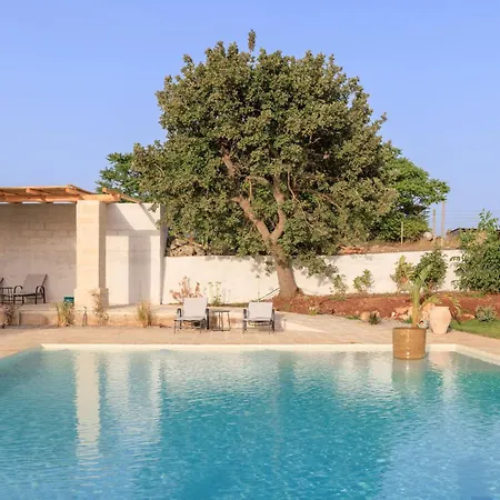 Masseria Il Vignale * オストゥーニ