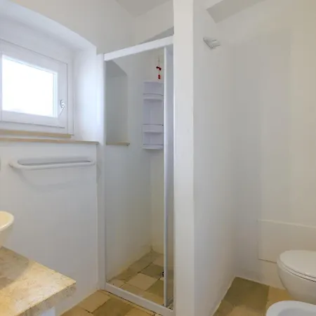 Masseria Il Vignale ファームステイ オストゥーニ