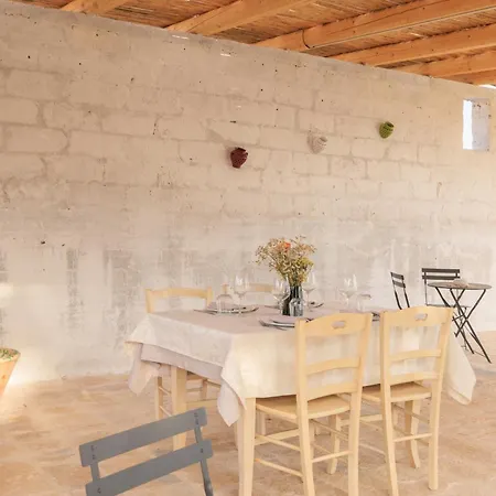 Masseria Il Vignale オストゥーニ