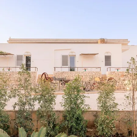 Masseria Il Vignale ファームステイ オストゥーニ